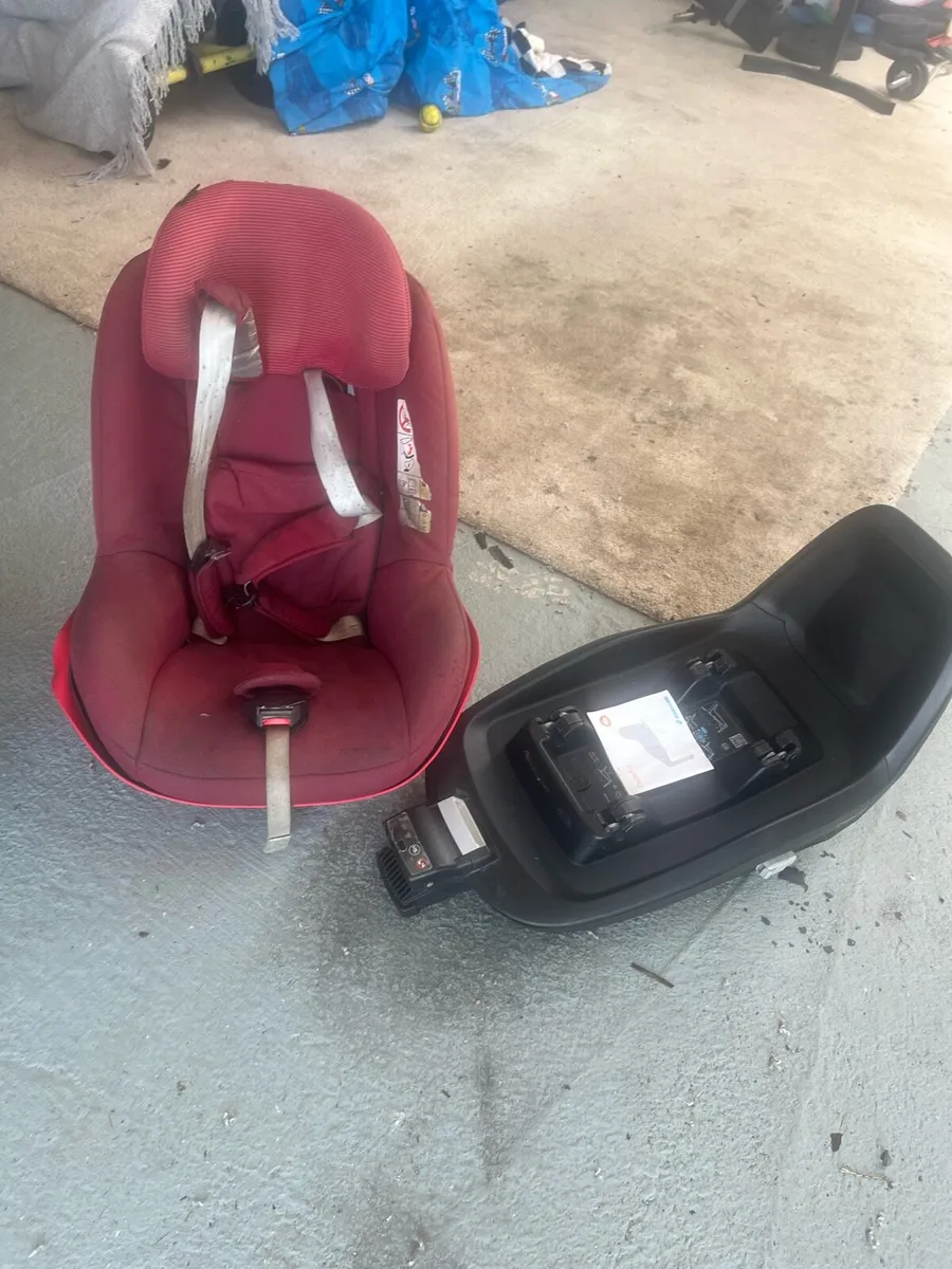 Car seats - Image 2