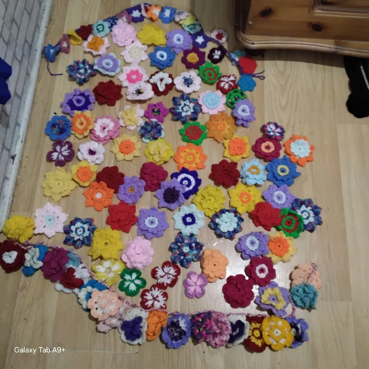 114 crochet flowers