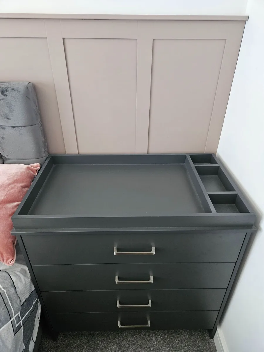 Changing Table/ Drawer Chest - Image 2