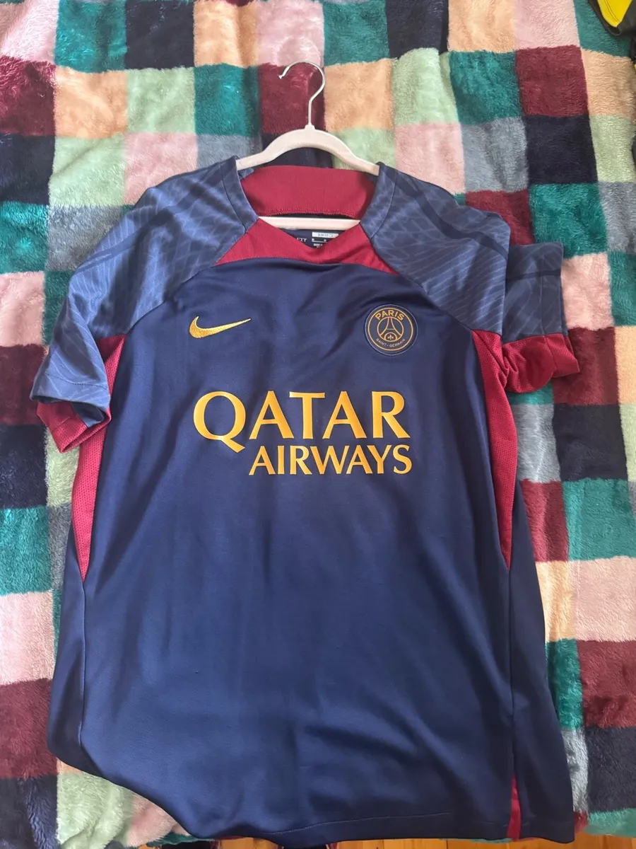 Jerseys - Image 1