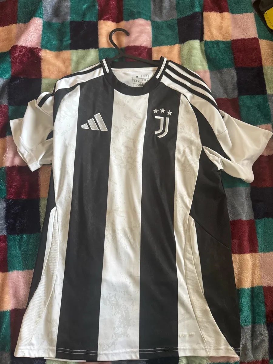 Jerseys - Image 2