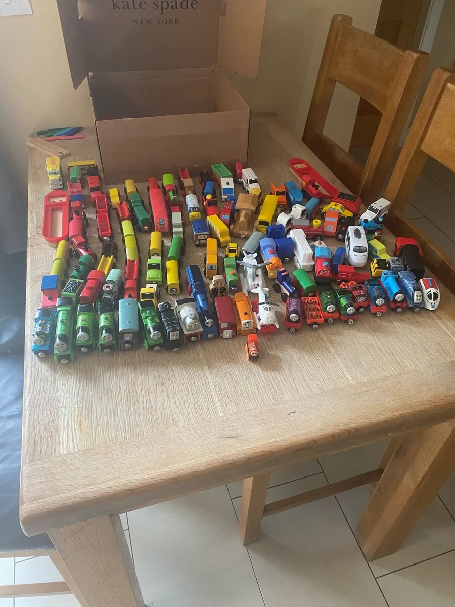 Thomas the tank engine wooden trains and station - Image 1