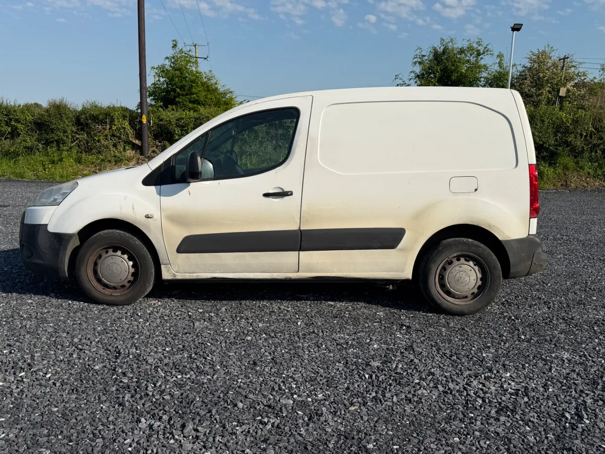 2008 2 SEATER PEUGEOT PARTNER 5 SPEED MANUAL - Image 4