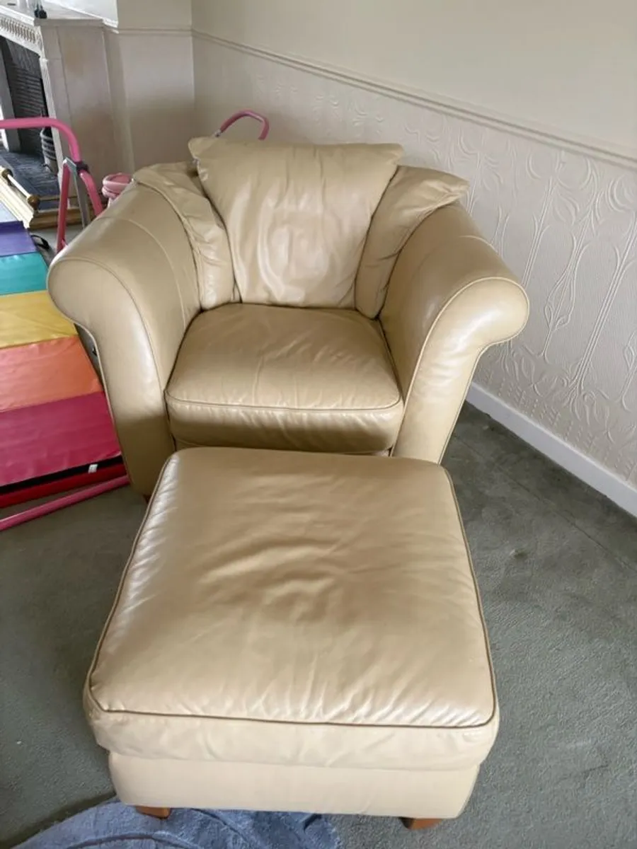 leather one seater - Image 3