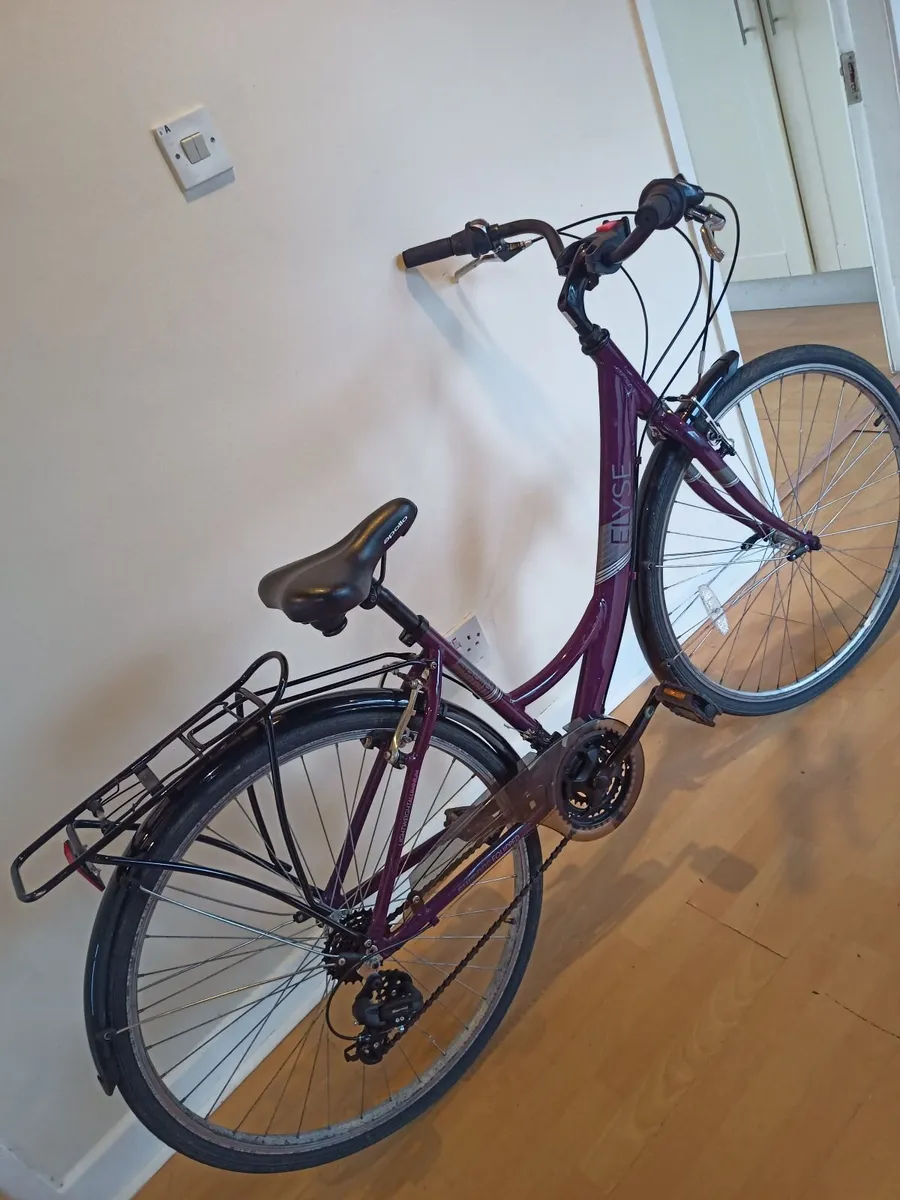 Purple Apollo Elyse Women’s Hybrid Bike - Image 3