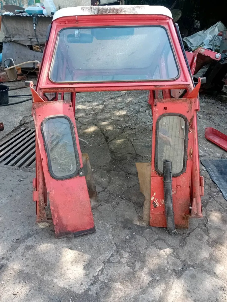 Cab to suit massey 35 or 135 - Image 1