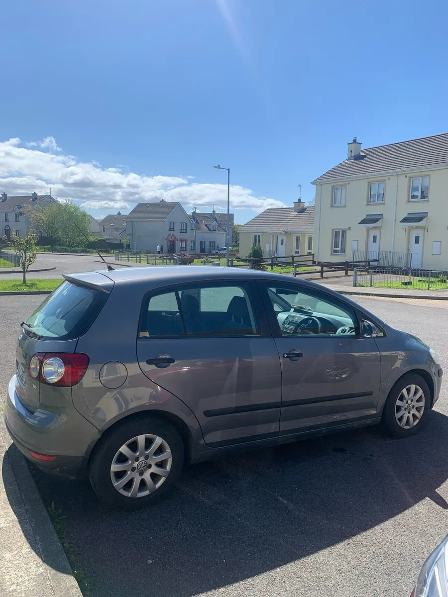 06’ Volkswagen Golf Plus 1.6L - Image 4