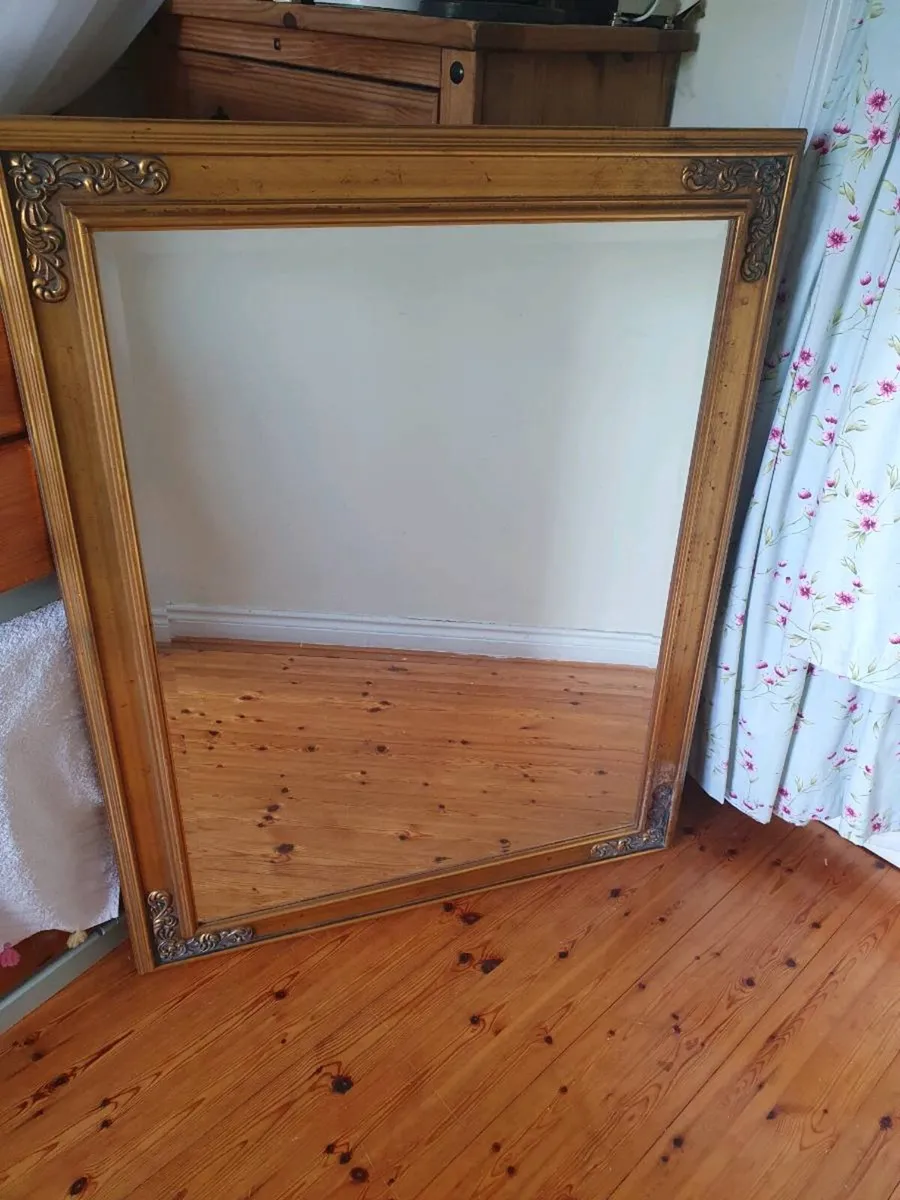 Large  gold frame  mirror 4ftx 3ft - Image 3