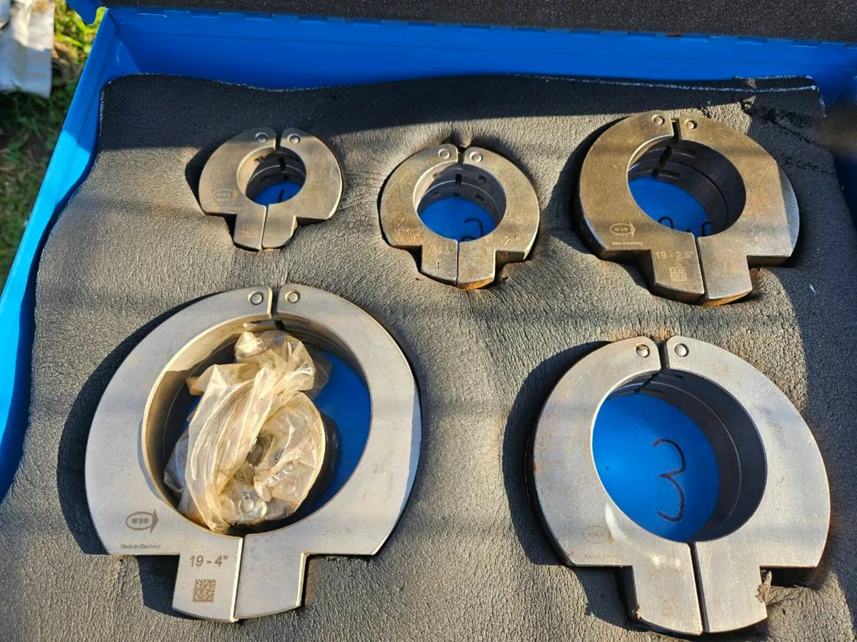 Industrial pipe cutting guides - Image 1