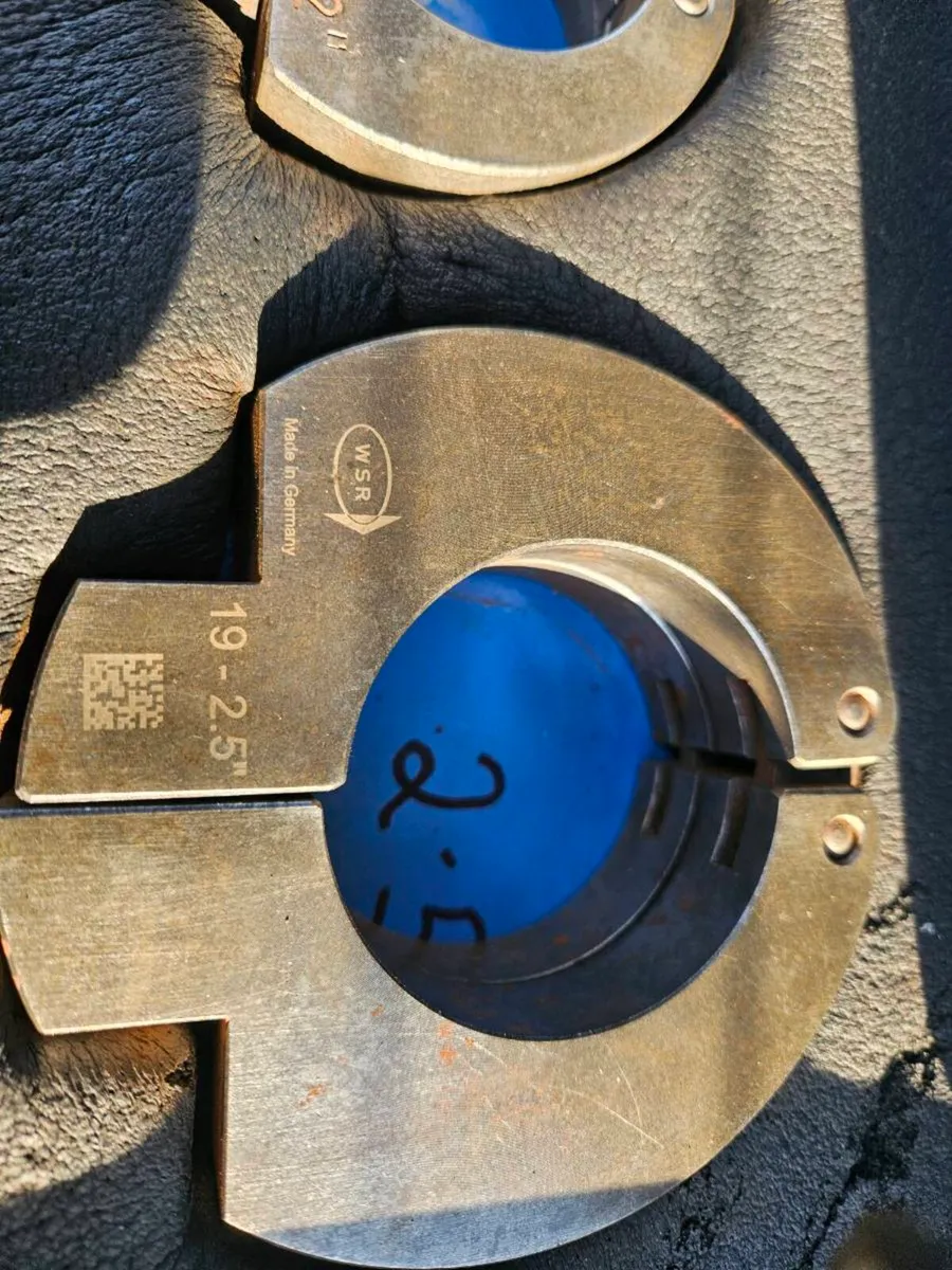 Industrial pipe cutting guides - Image 4