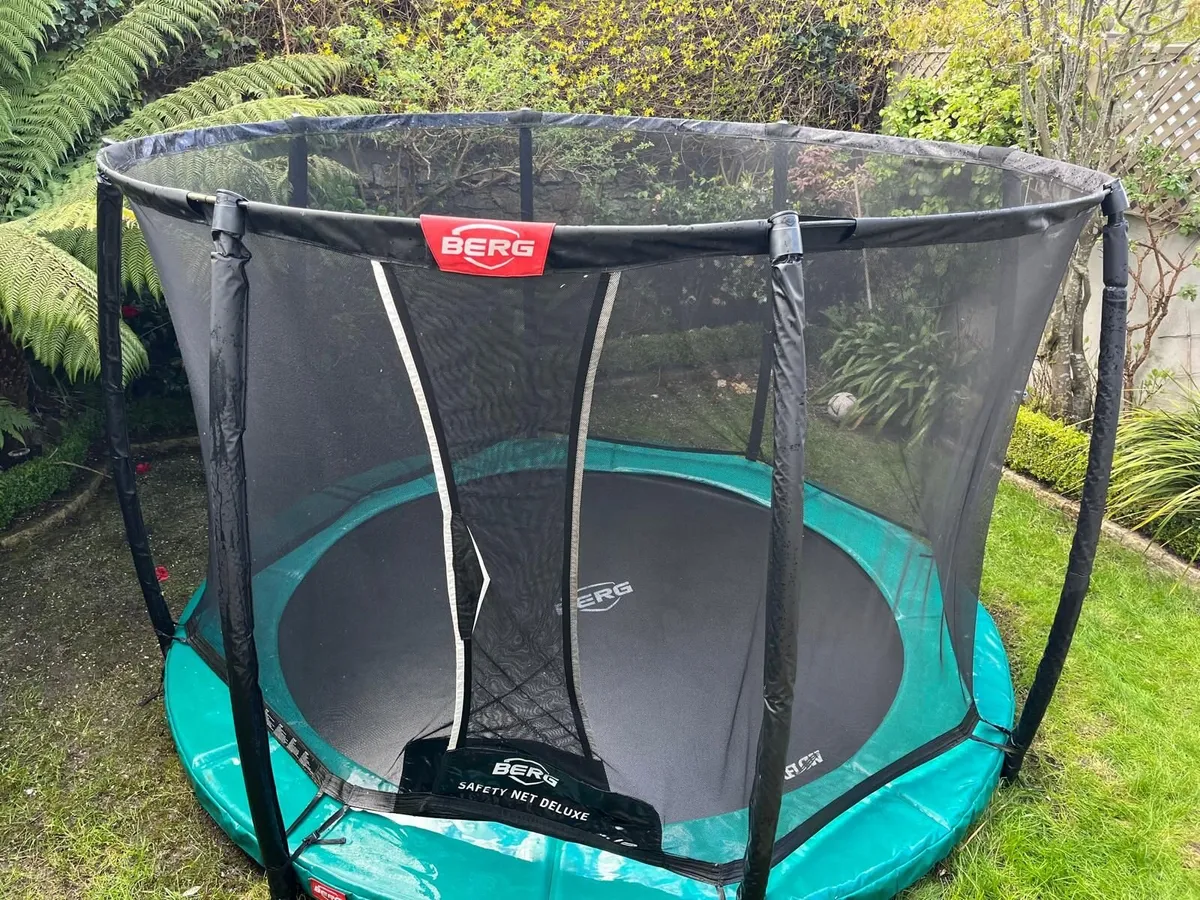 Berg Trampoline - Image 1