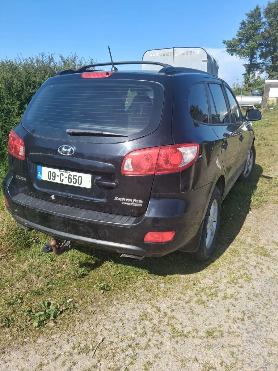 Hyundai Sante Fe - Image 3