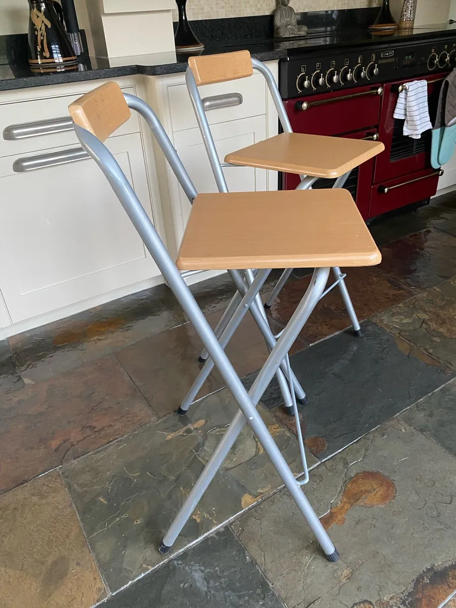 A pair of Kitchen counter high stools - Image 2