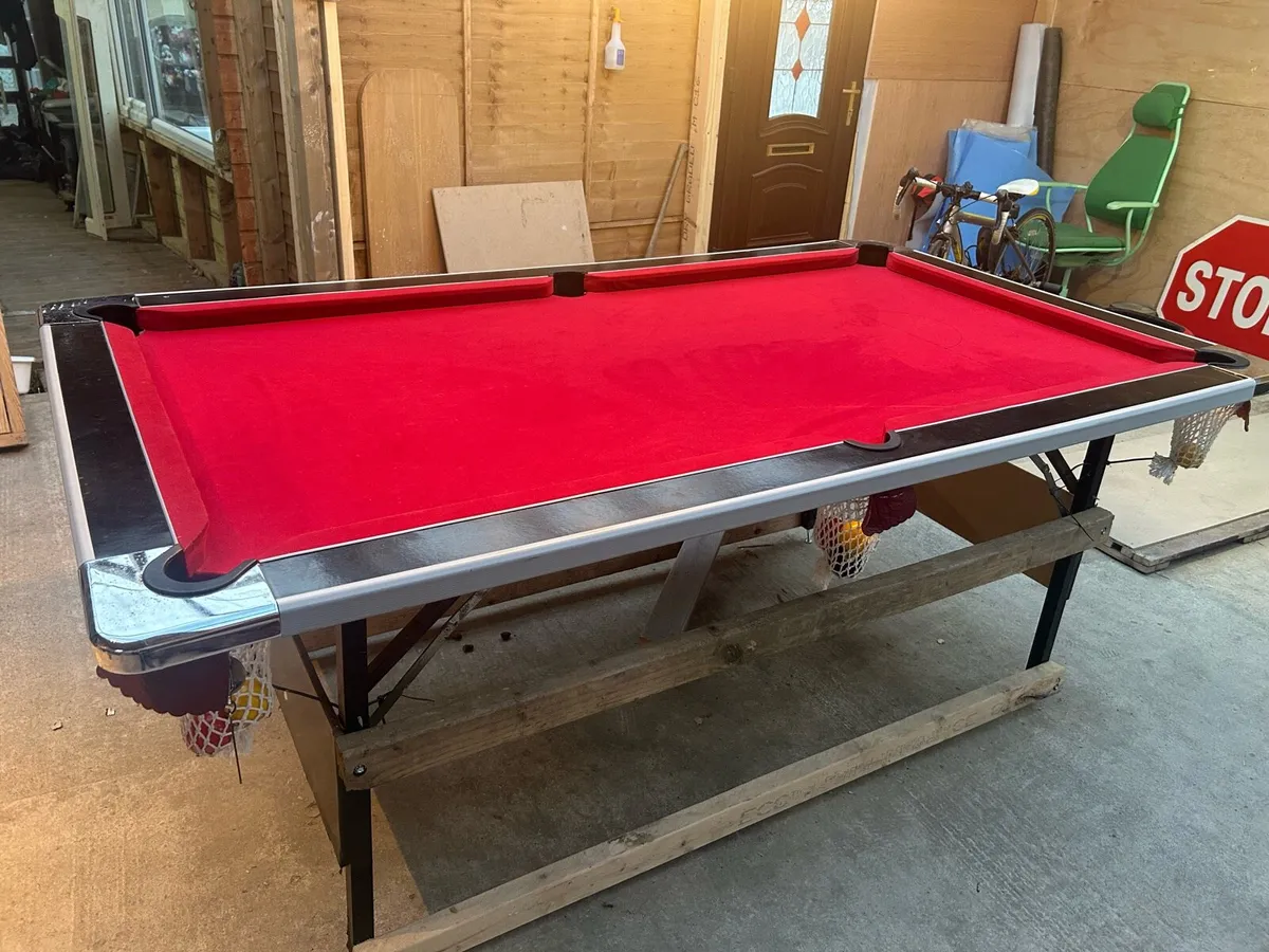 6ft x 3ft wooden bed pool table - Image 2