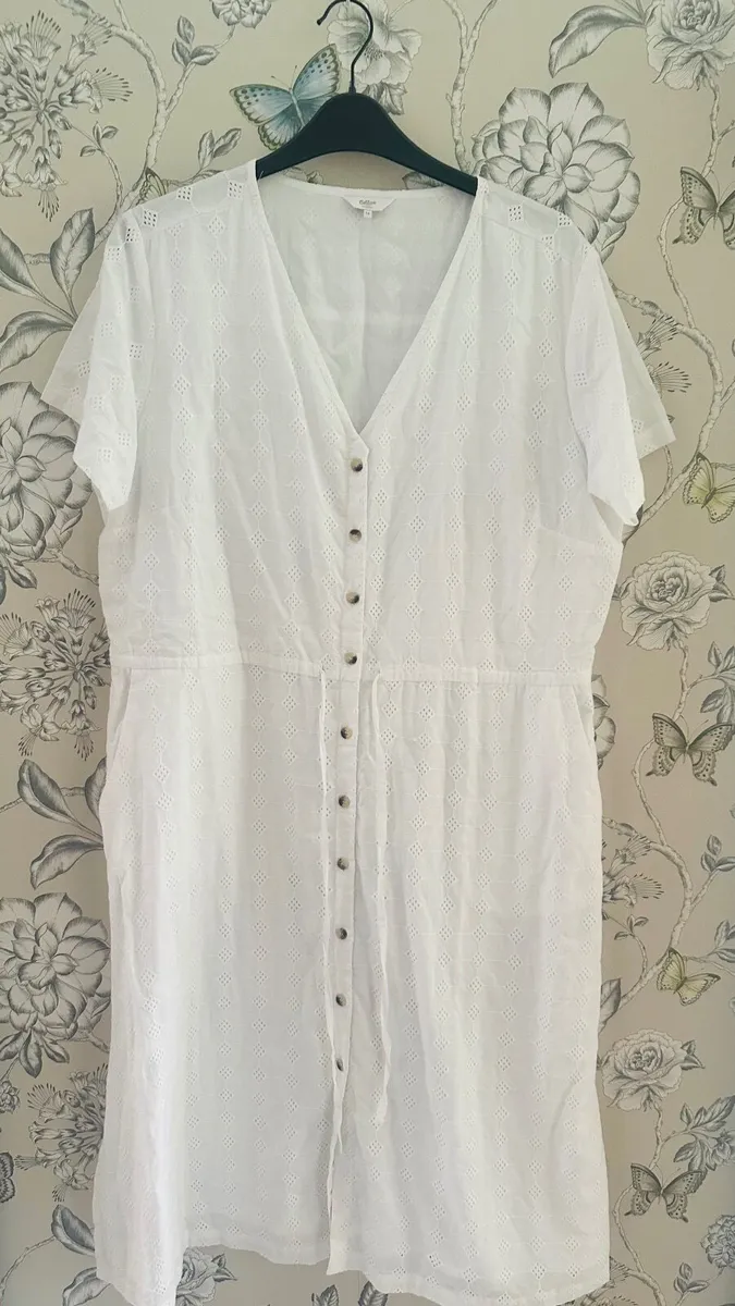 Cotton traders dress - Image 1