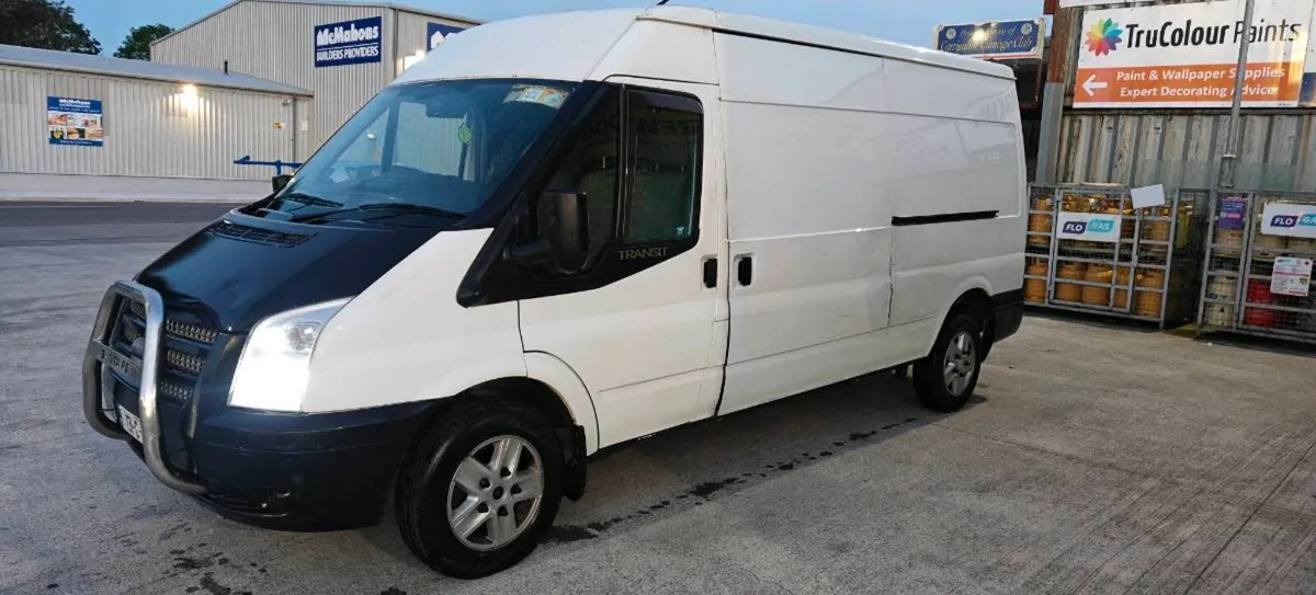 Ford transit 2.2 2013 - Image 2