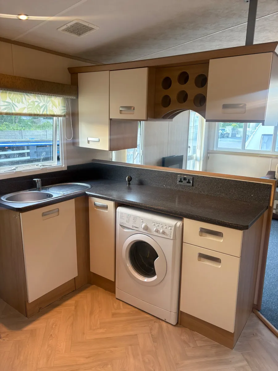 ABI Elan 2 bedroom Mobile Home - Image 4