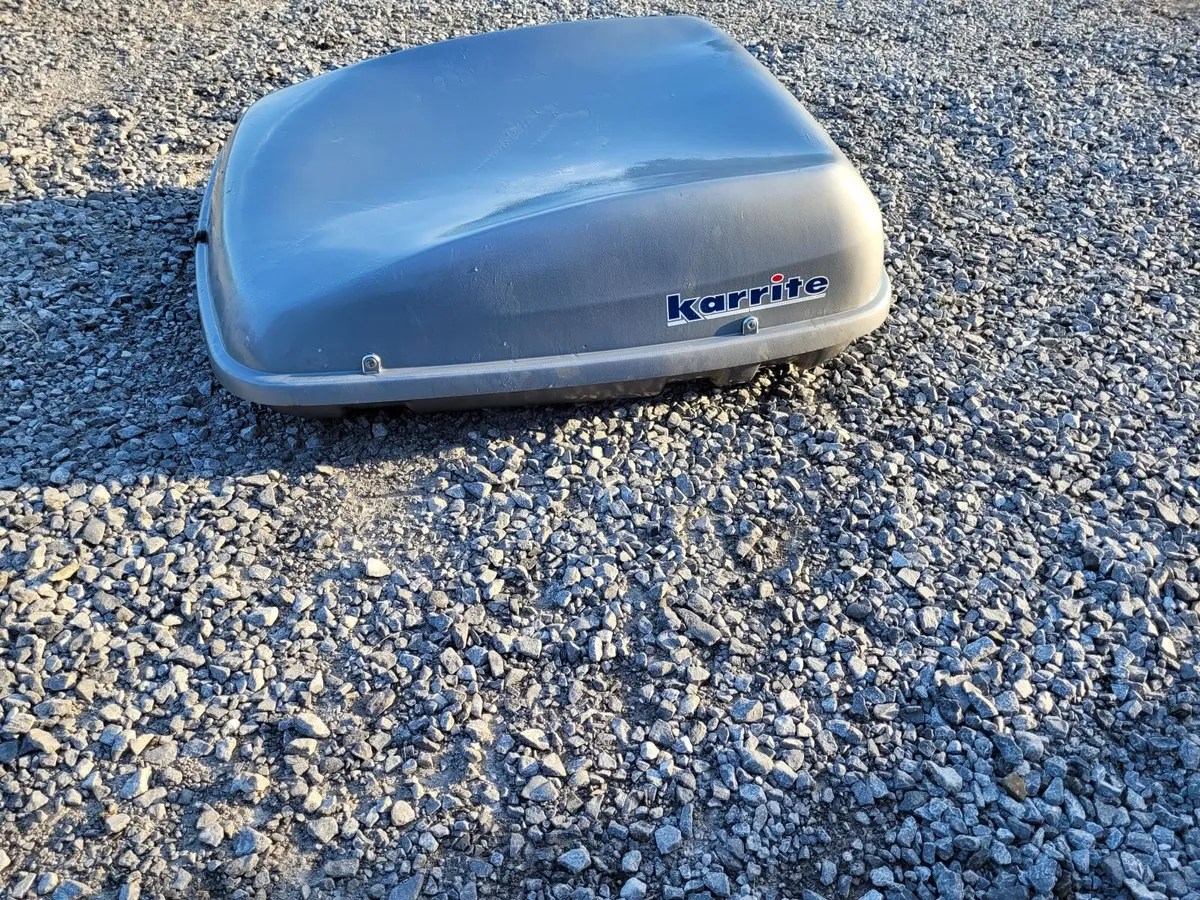 Roof box - Image 2