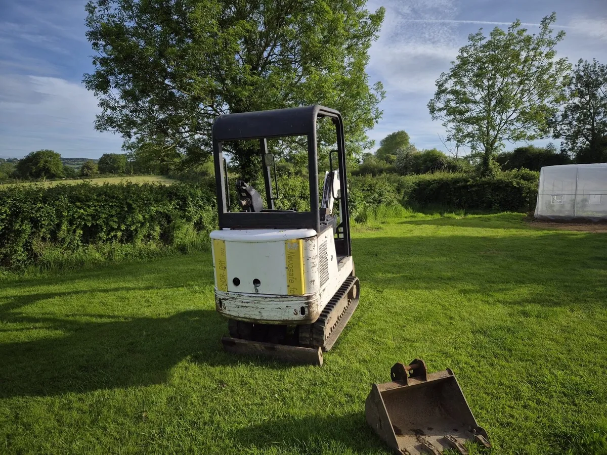 Bobcat 320 1.7 ton - Image 3