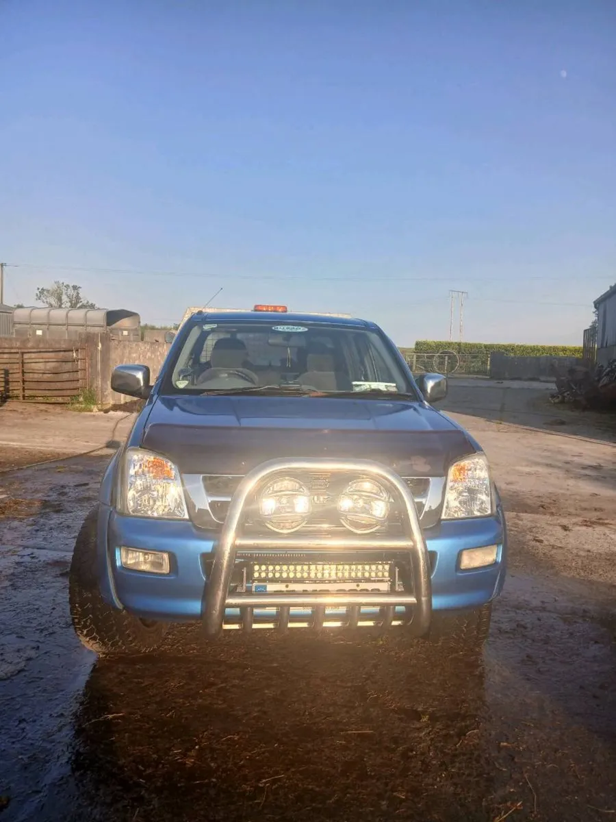 Isuzu D max - Image 3