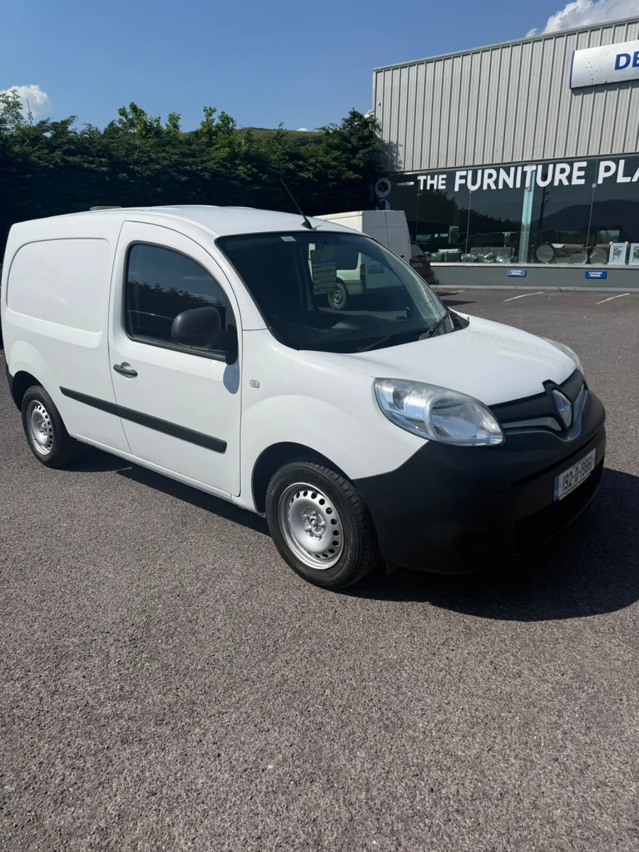 Renault Kangoo 2019 - Image 2