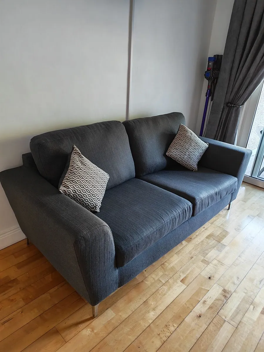 Couch - Image 1