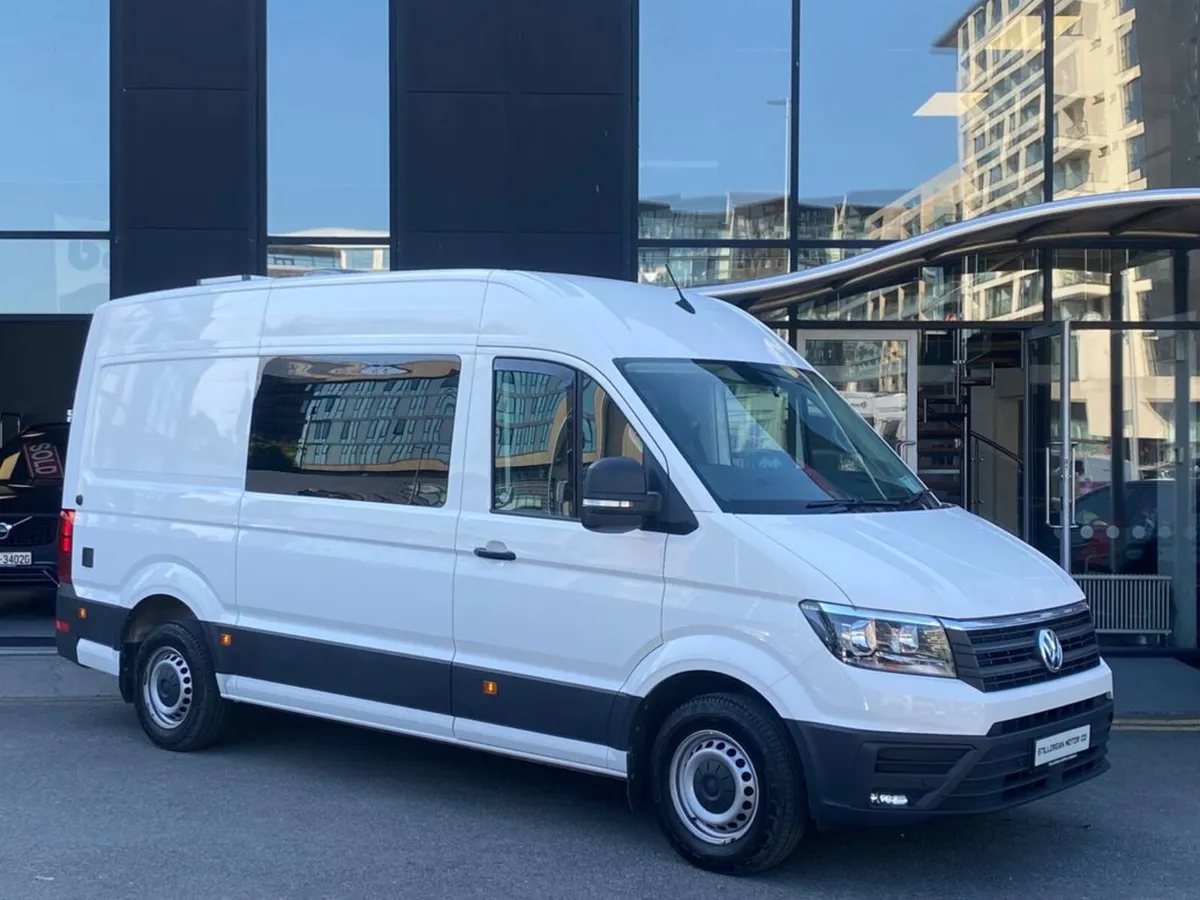 Volkswagen Crafter 3 Berth/3 Belt Camper - Image 1
