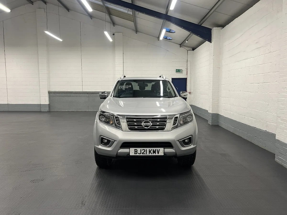 2021 Nissan Navara Pickup Van - Image 3