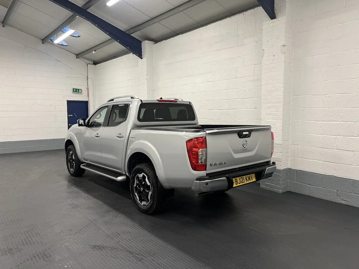 2021 Nissan Navara Pickup Van - Image 4