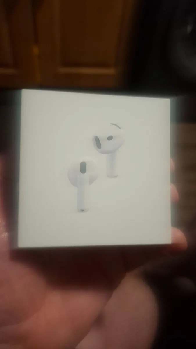 Apple airpods - Image 1