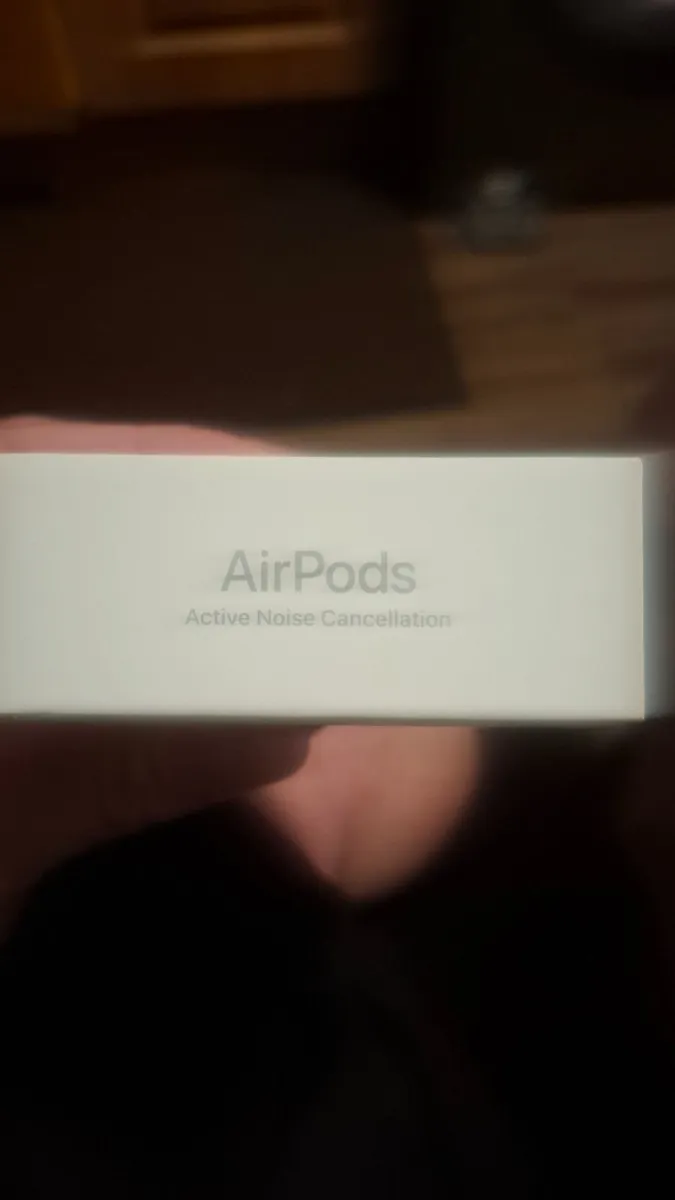 Apple airpods - Image 4