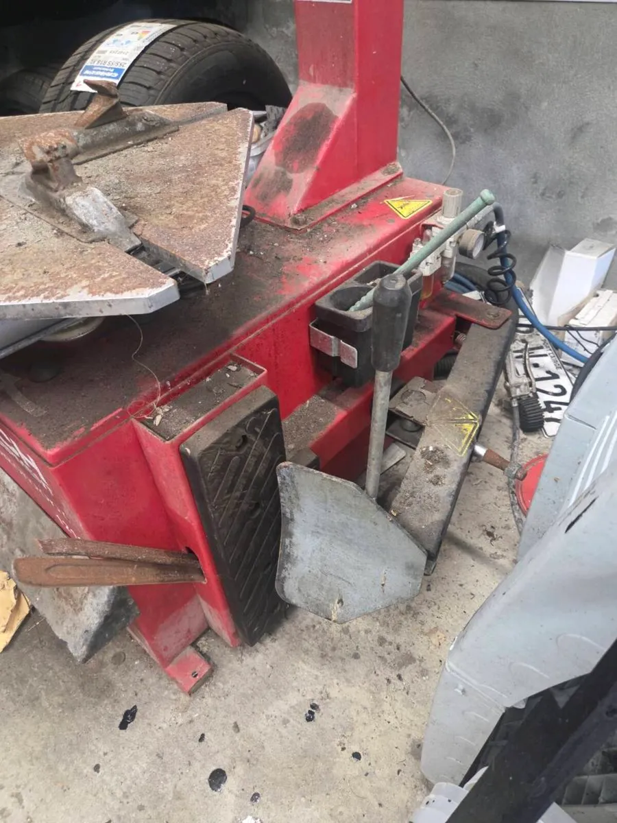 Tyre Machine - Image 3