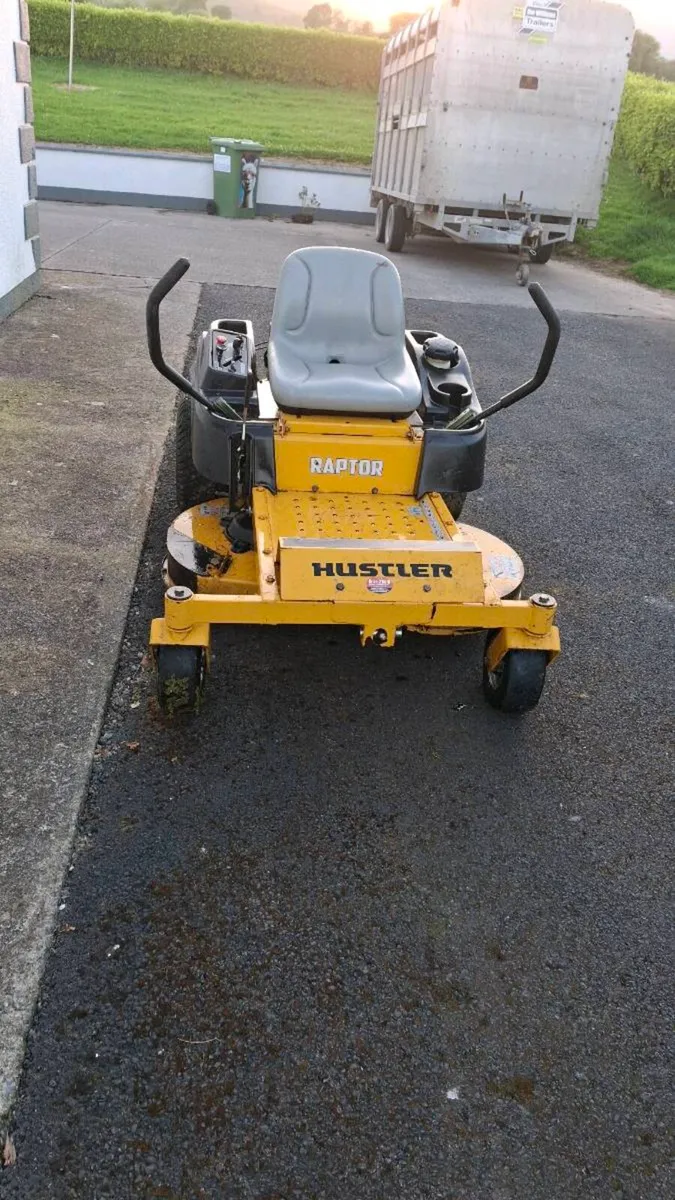 Hustler lawnmower - Image 1