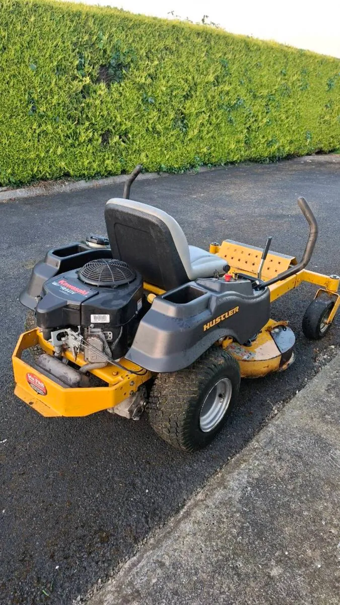 Hustler lawnmower - Image 2