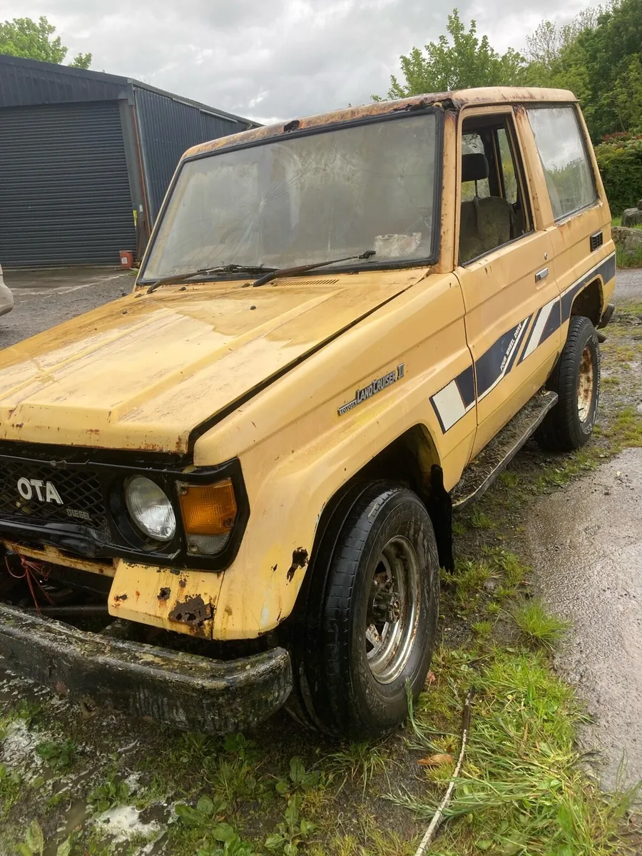 Toyota landcruiser - Image 2