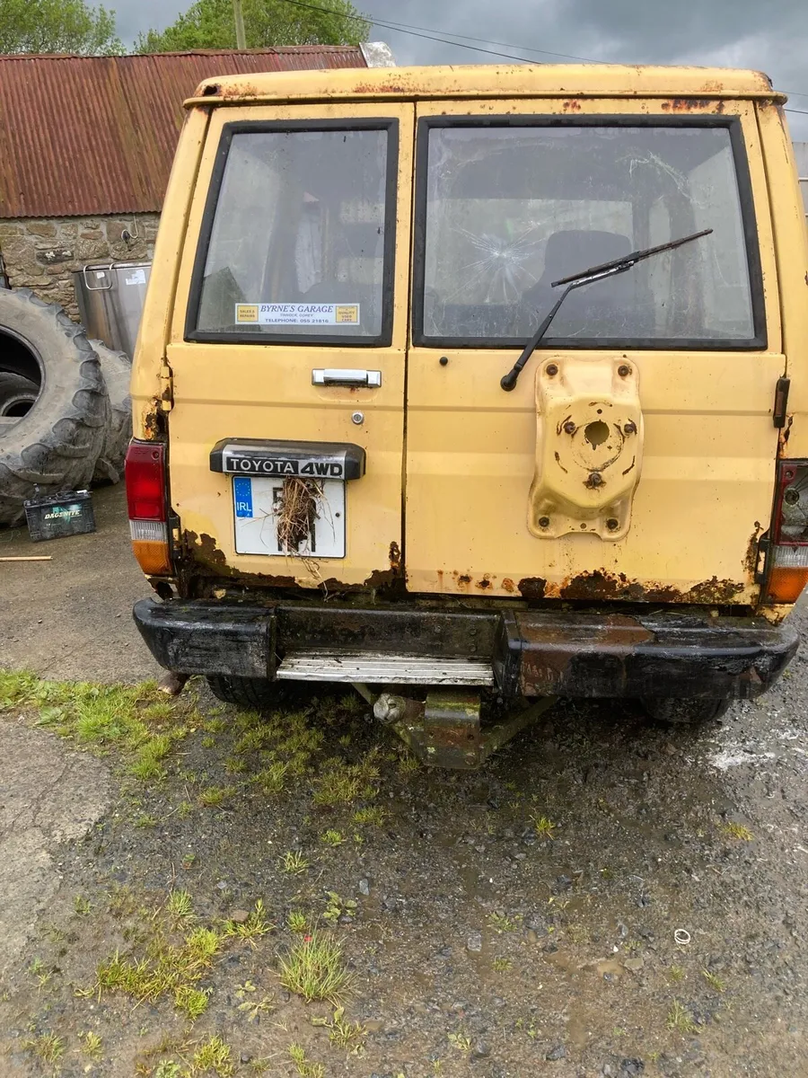 Toyota landcruiser - Image 3