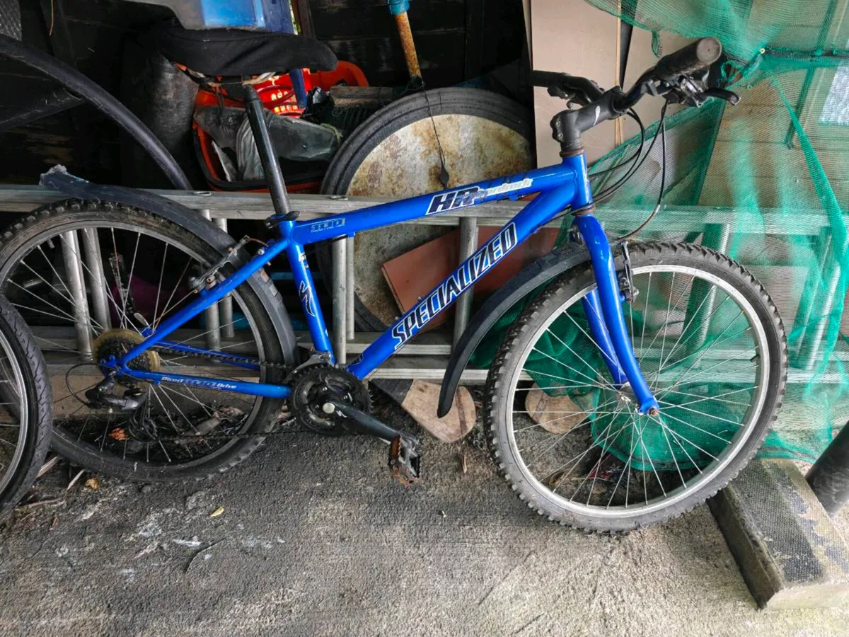 Specialized mountain bike - Image 1
