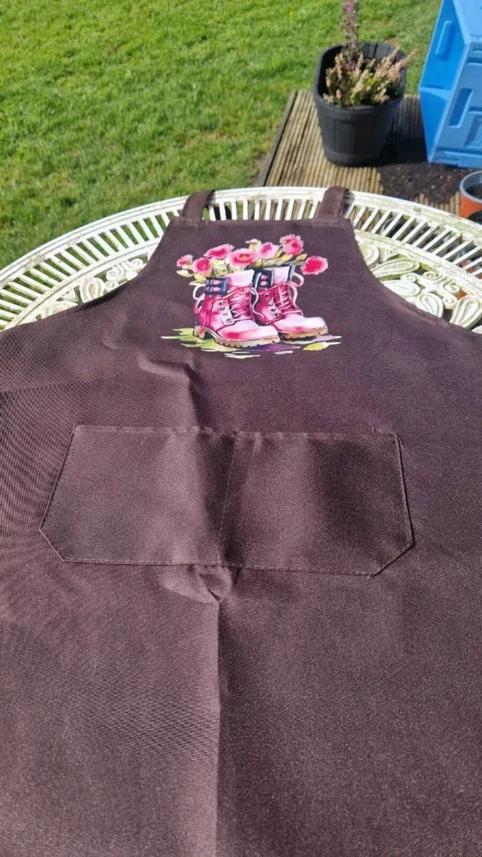 Summer aprons - Image 2