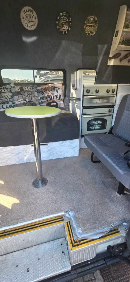 Campervan - Image 4