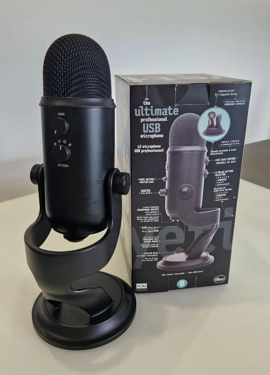 Blue Yeti USB Microphone with Microphone Arm - Image 2
