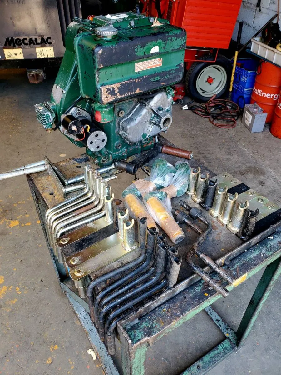 Lister starting handle - Image 1