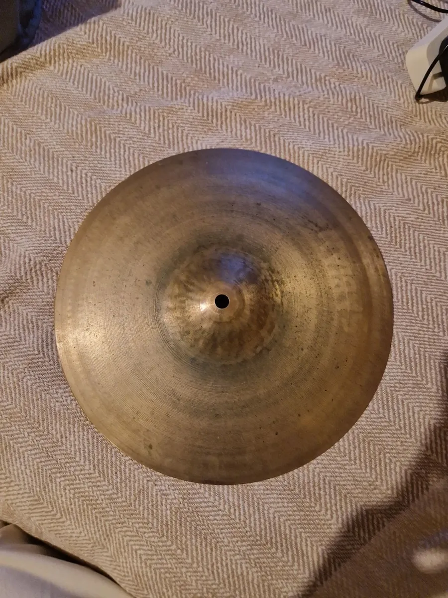 Sabian Neil Peart Paragon 14" Hi Hats - Image 3
