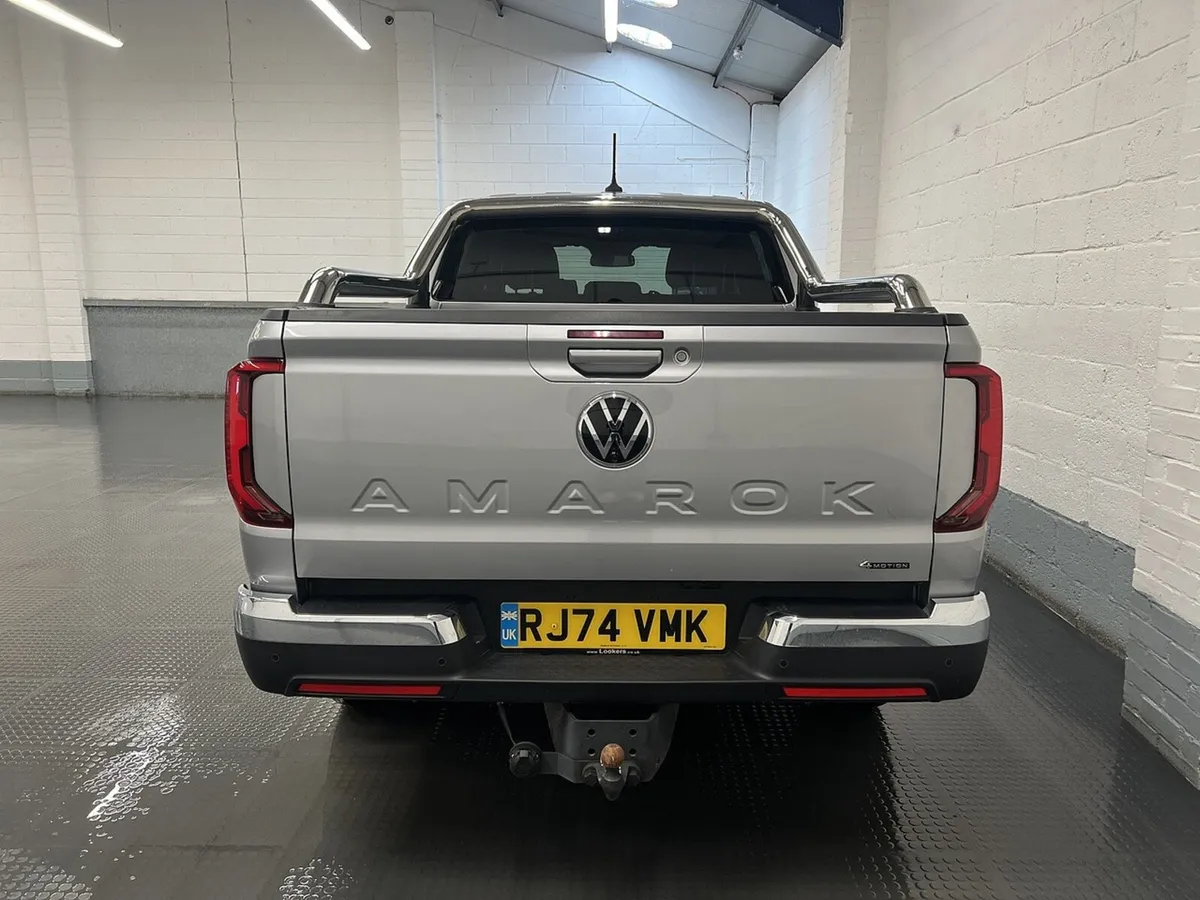 2024 Volkswagen Amarok Pickup Van - Image 4
