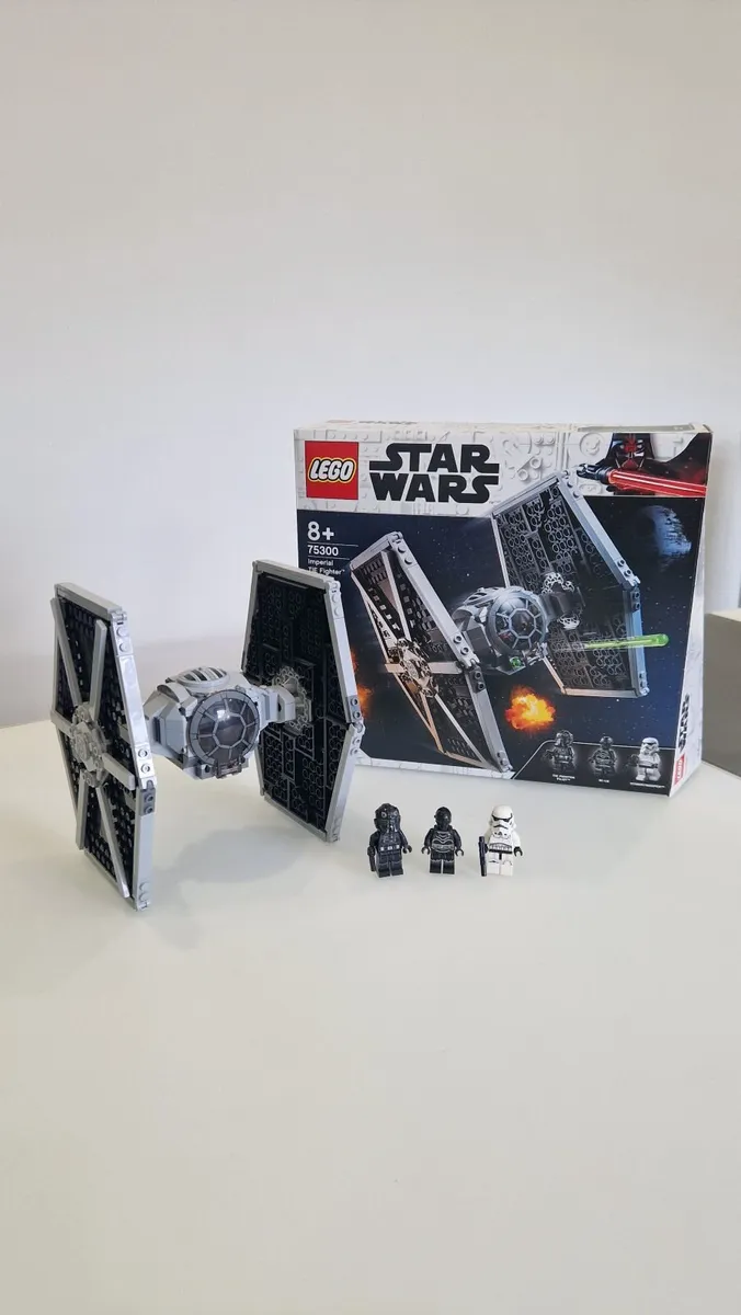 Lego Star Wars Imperial TIE Fighter #75300