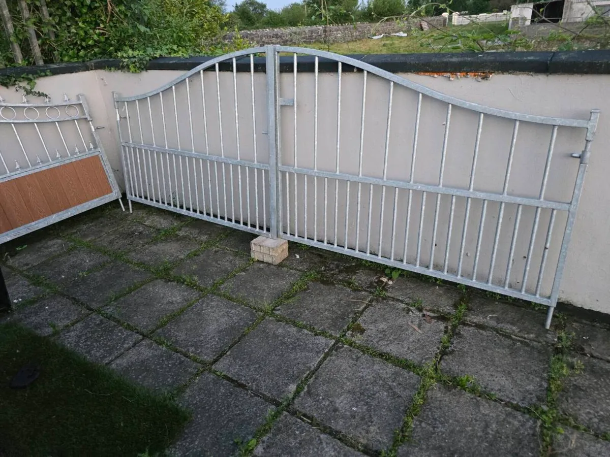Brand New Galvanised Driveway Gates –Various Sizes - Image 3