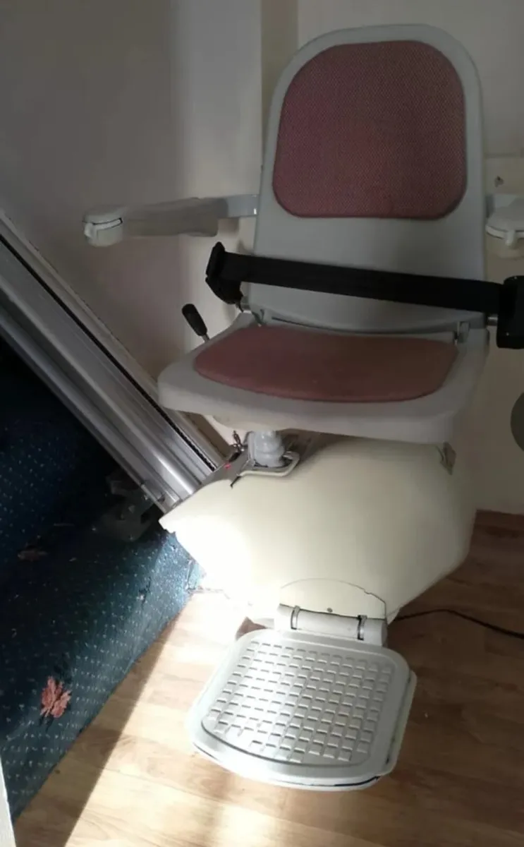 Electric Stair chair - Image 2