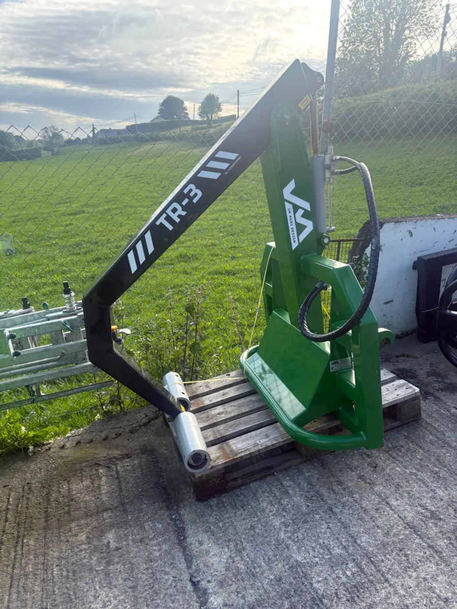TR 3 /4 BALE HANDLERS - Image 3
