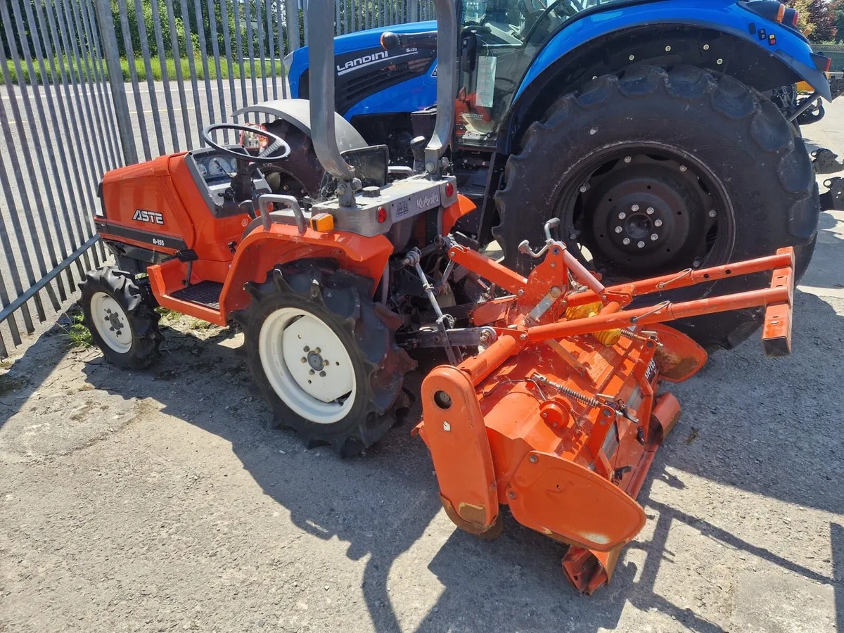 Kubota compact tractor c/w rotavator like new - Image 2