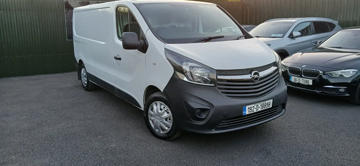 Opel Vivaro 2019 Low Mileage New Test - Image 2