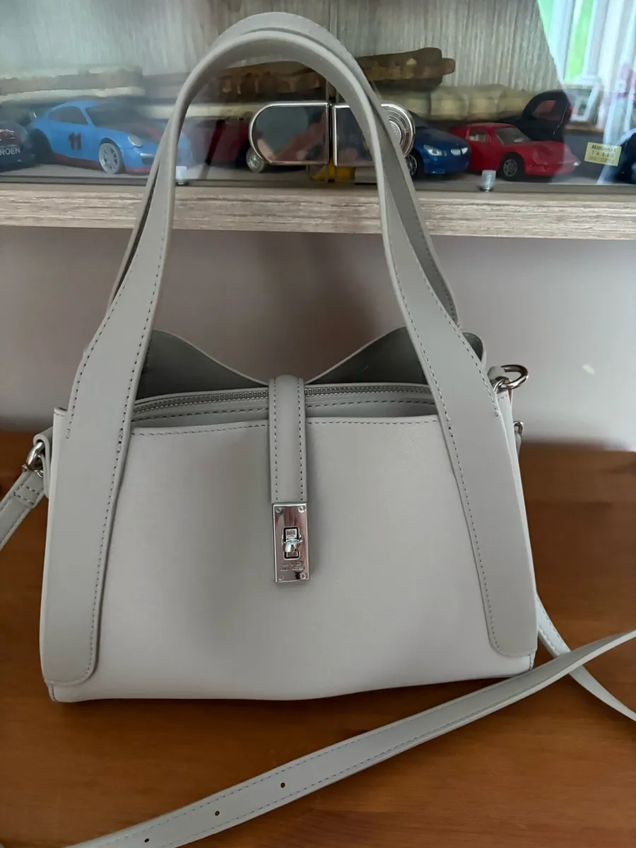 David Jones bag - Image 1